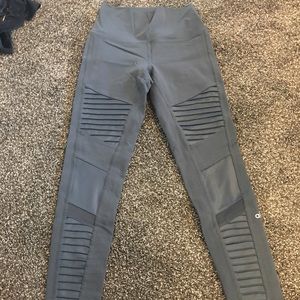 Alo leggings